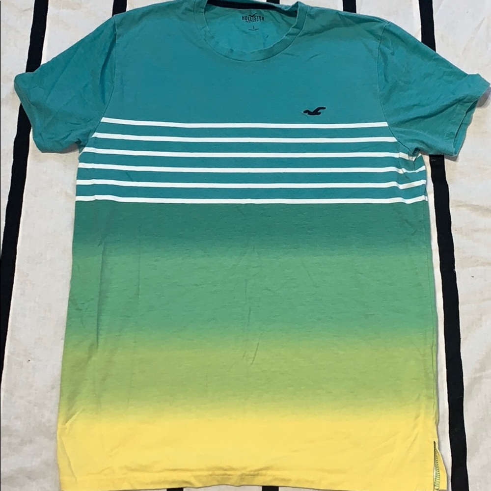 men’s small hollister tee shirt